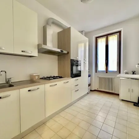 Vista Lago! Apartment *